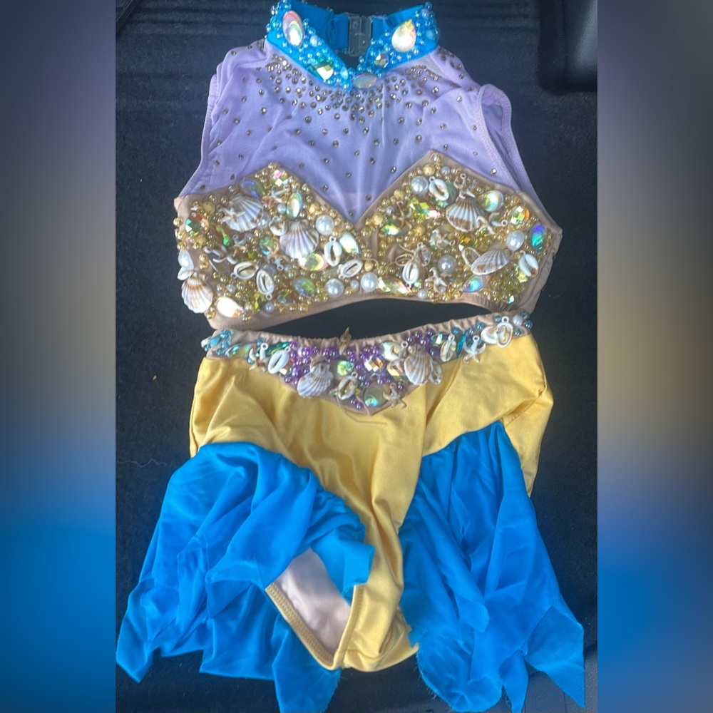 Sea costume - Picture 1 of 1